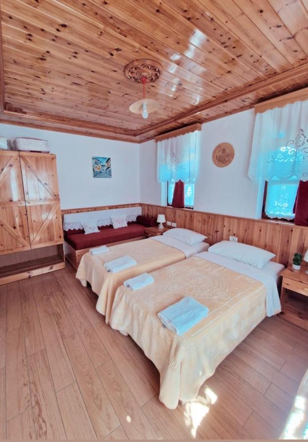Hotel Domino Gjirokastër Extérieur photo