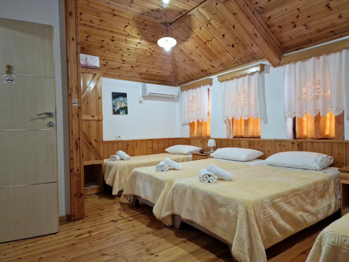 Hotel Domino Gjirokastër Extérieur photo