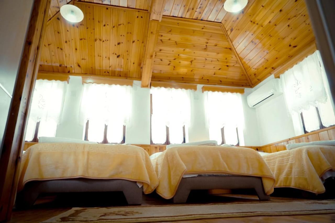 Hotel Domino Gjirokastër Extérieur photo