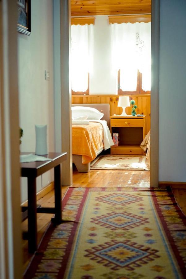 Hotel Domino Gjirokastër Extérieur photo