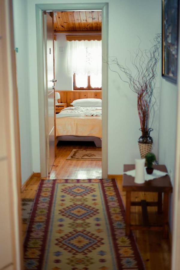 Hotel Domino Gjirokastër Extérieur photo
